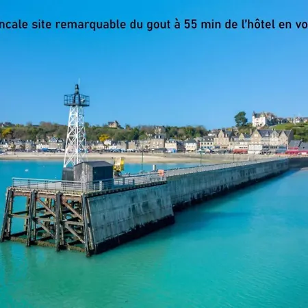 Brit Piscine & - Fougeres 3* Lecousse