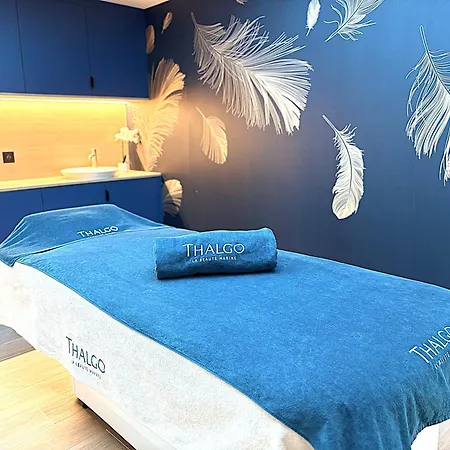 Brit Du Parc - Fougères Hotel 3*